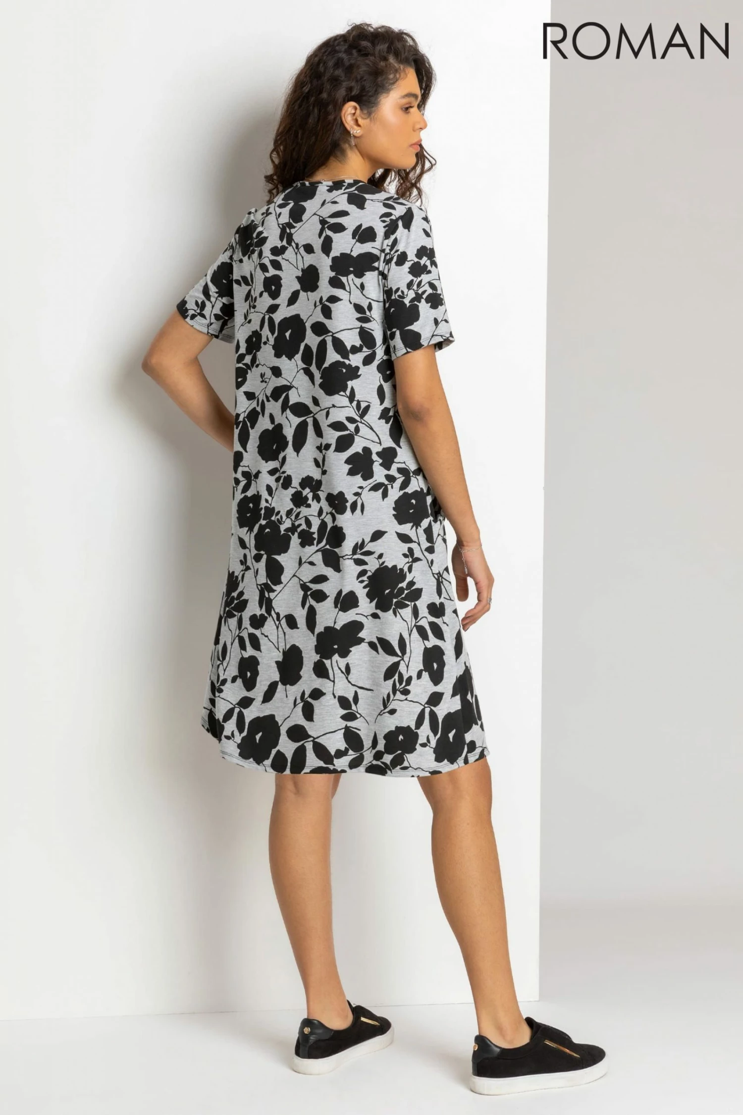 Roman Grey Floral Print Pocket Shift Dress 4 Roman Grey Floral Print Pocket Shift Dress - Image 2