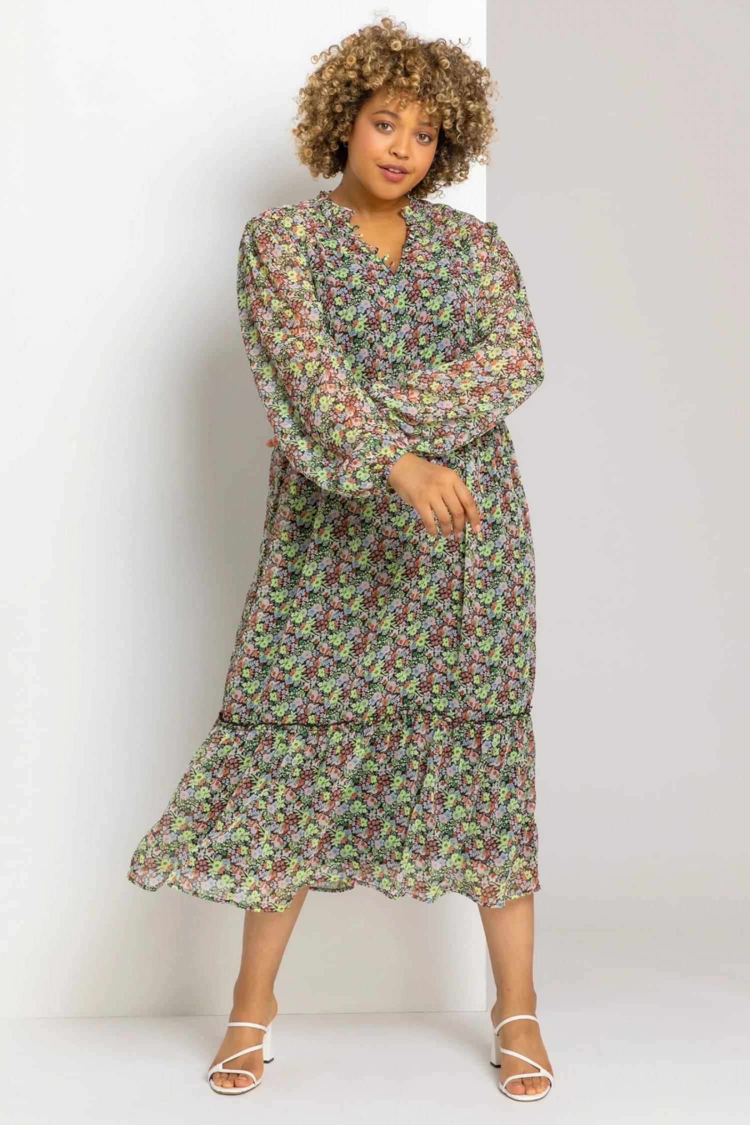 Roman Black Curve Floral Tiered Midi Dress 5 Roman Black Curve Floral Tiered Midi Dress - Image 3