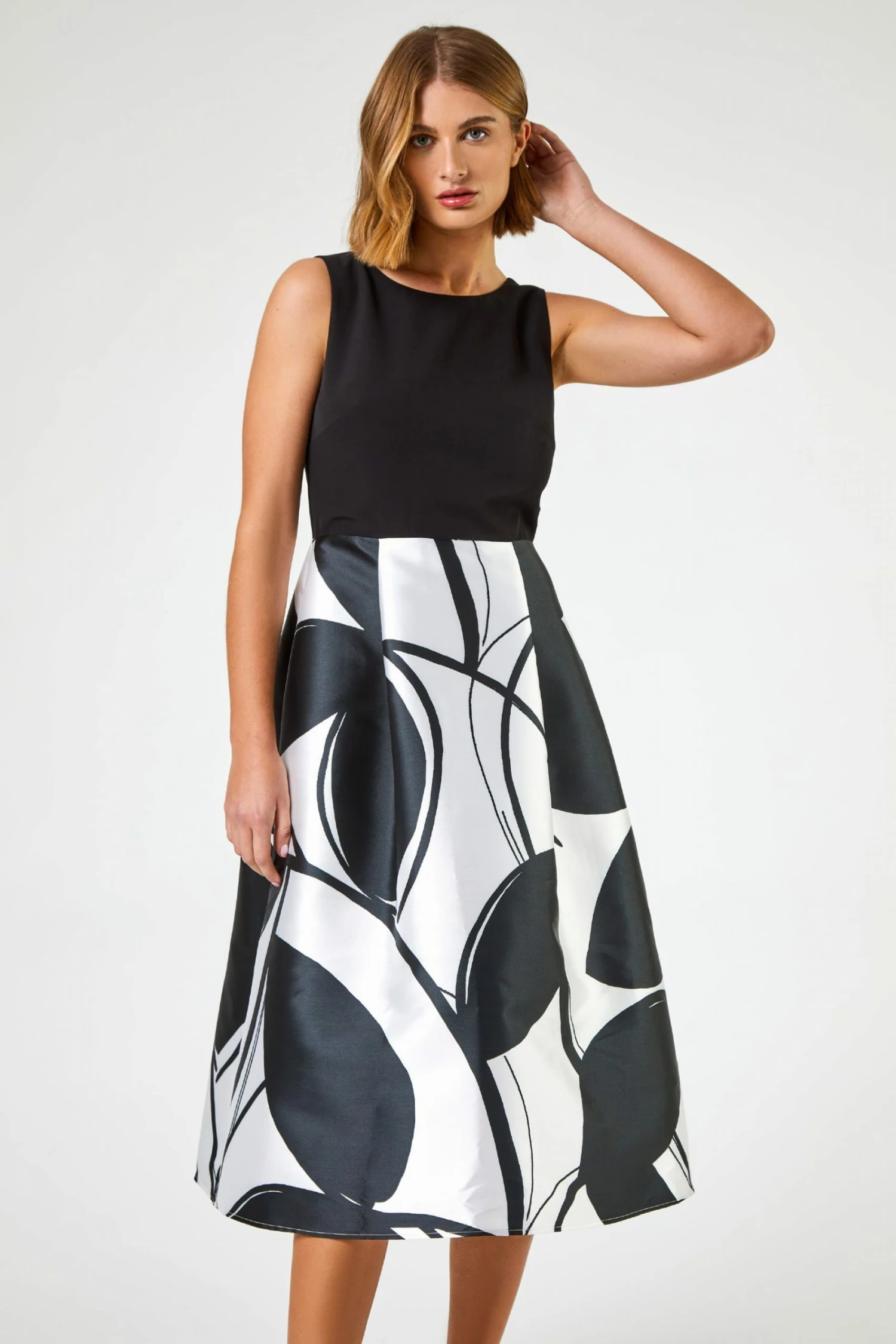 Roman Black Contrast Leaf Print Fit & Flare Dress 3 Roman Black Contrast Leaf Print Fit & Flare Dress