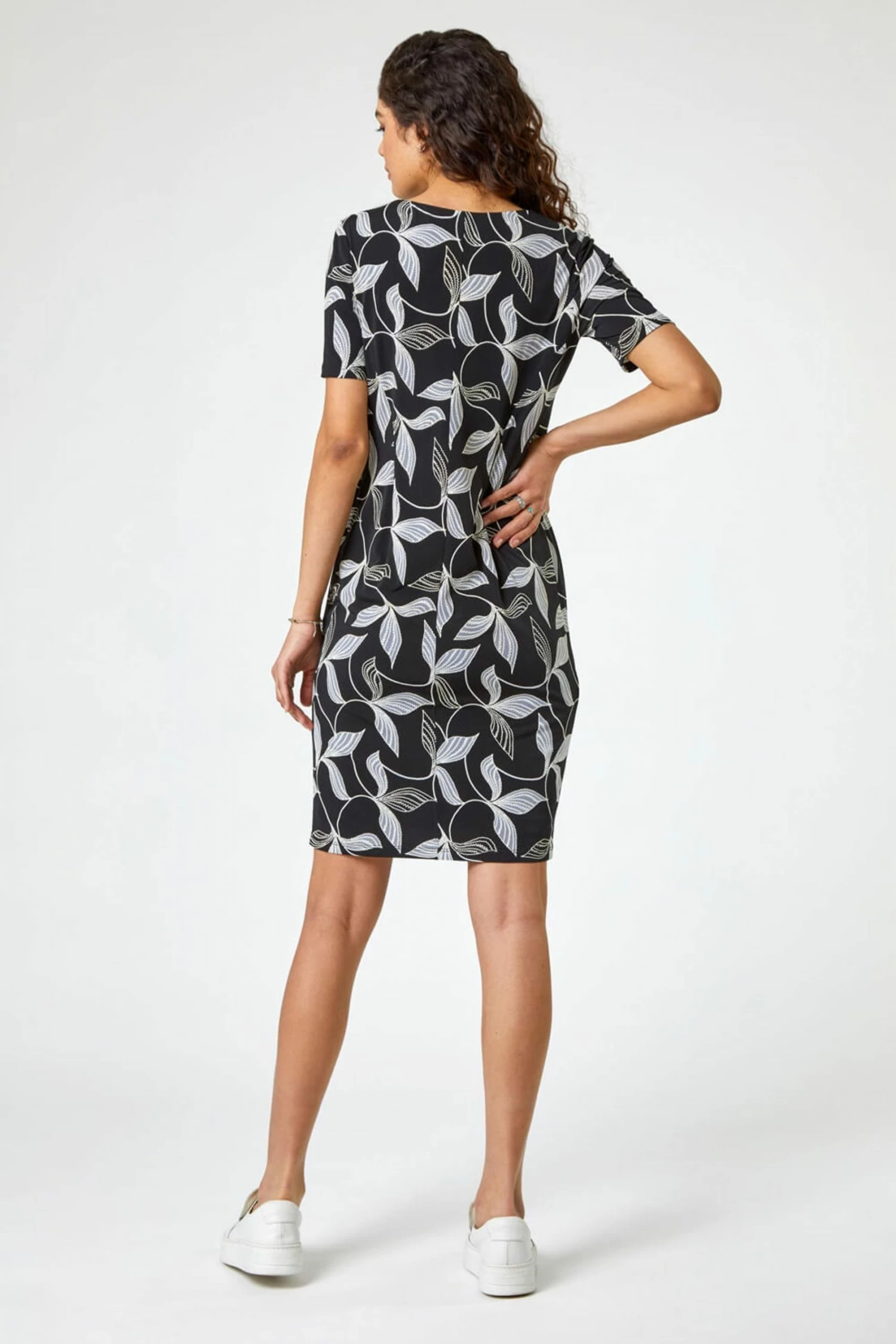 Roman Grey Floral Puff Print Shift Dress 5 Roman Grey Floral Puff Print Shift Dress - Image 3