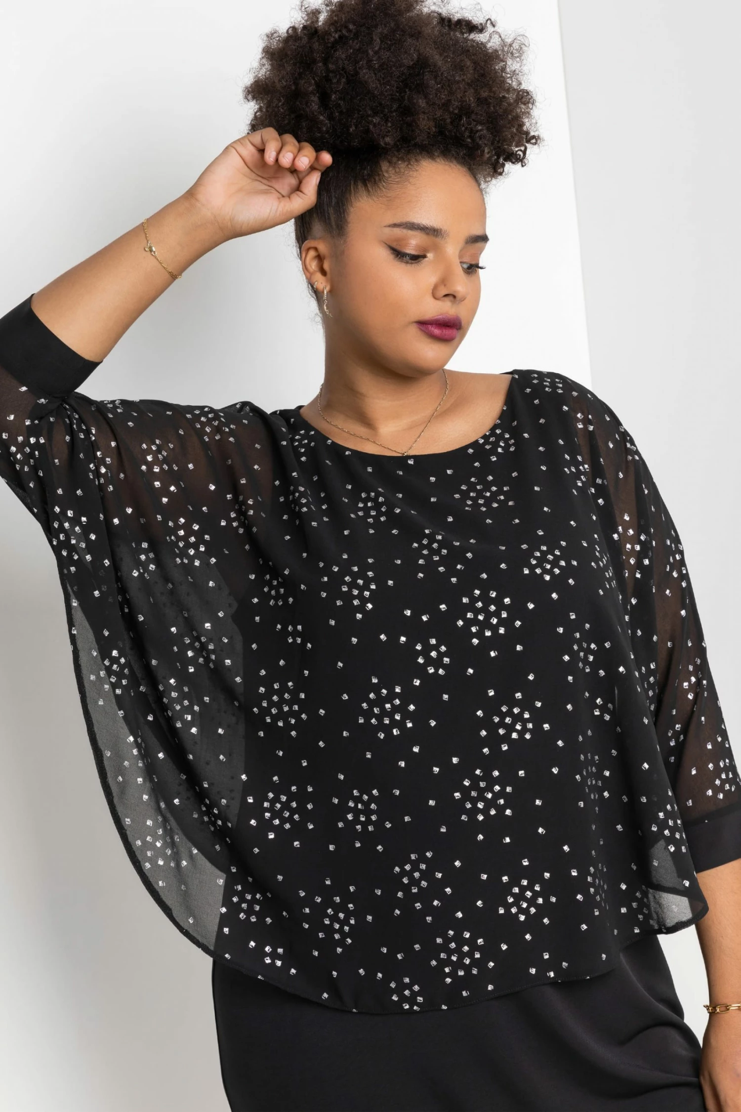 Roman Black Curve Foil Print Overlay Dress 6 Roman Black Curve Foil Print Overlay Dress - Image 4