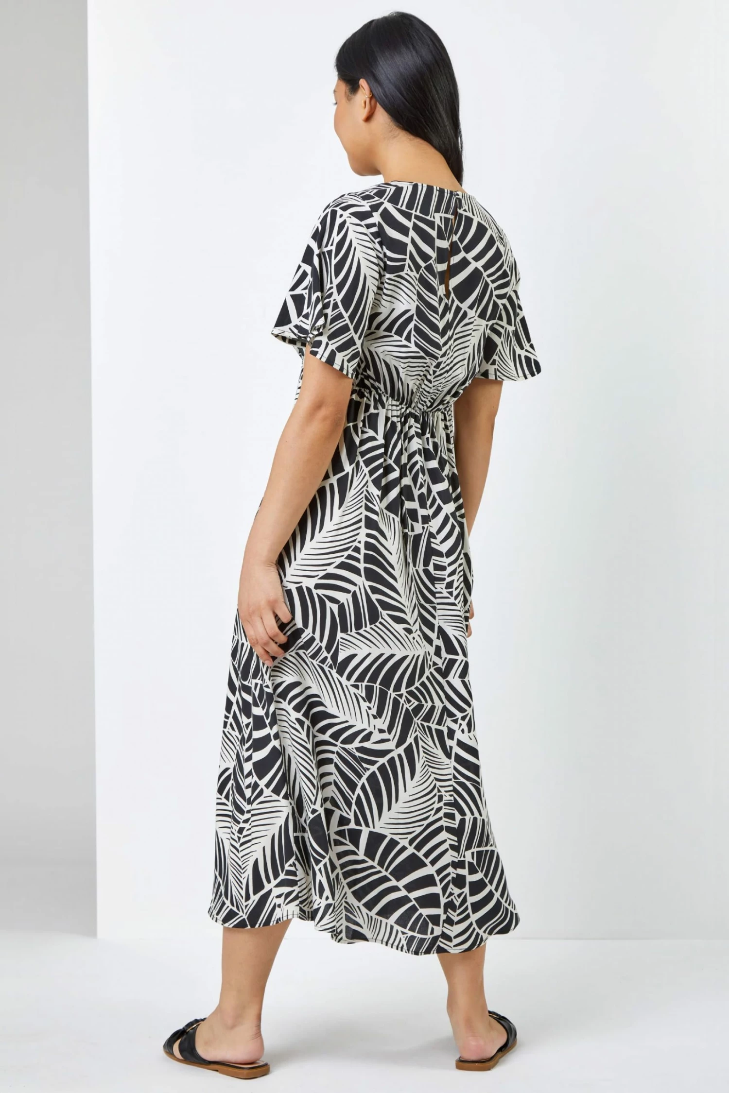 Roman Black & White Petite Leaf Print Flute Sleeve Dress 4 Roman Black & White Petite Leaf Print Flute Sleeve Dress - Image 2