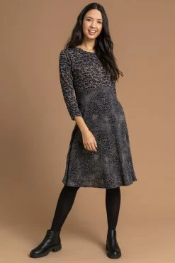 Roman Brown Contrast Animal Fit & Flare Dress 9 Roman Brown Contrast Animal Fit & Flare Dress -Roman Sales Shop unnamed file 3932