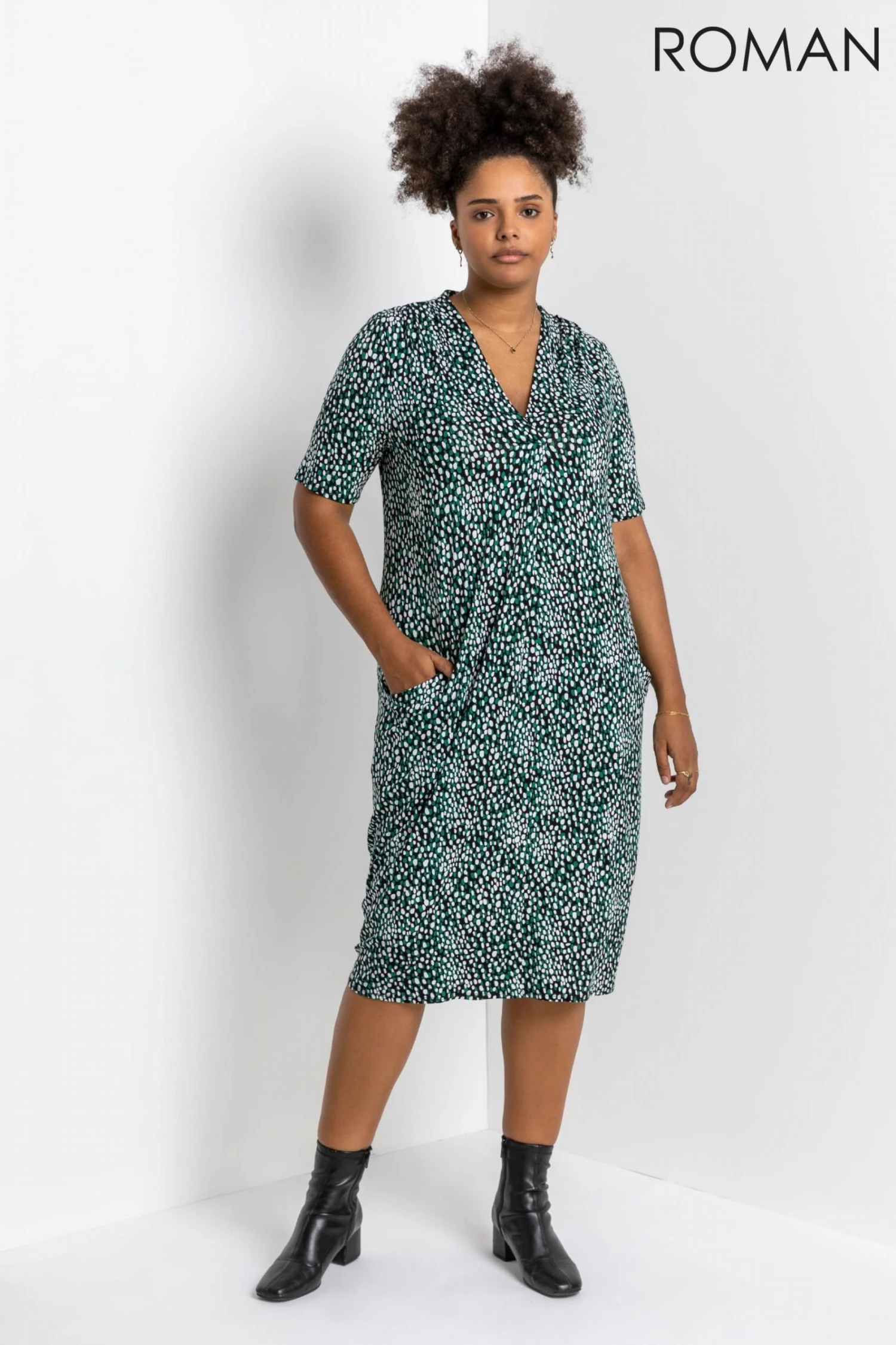 Roman Green Curve Abstract Spot Print Pocket Dress 5 Roman Green Curve Abstract Spot Print Pocket Dress - Image 3