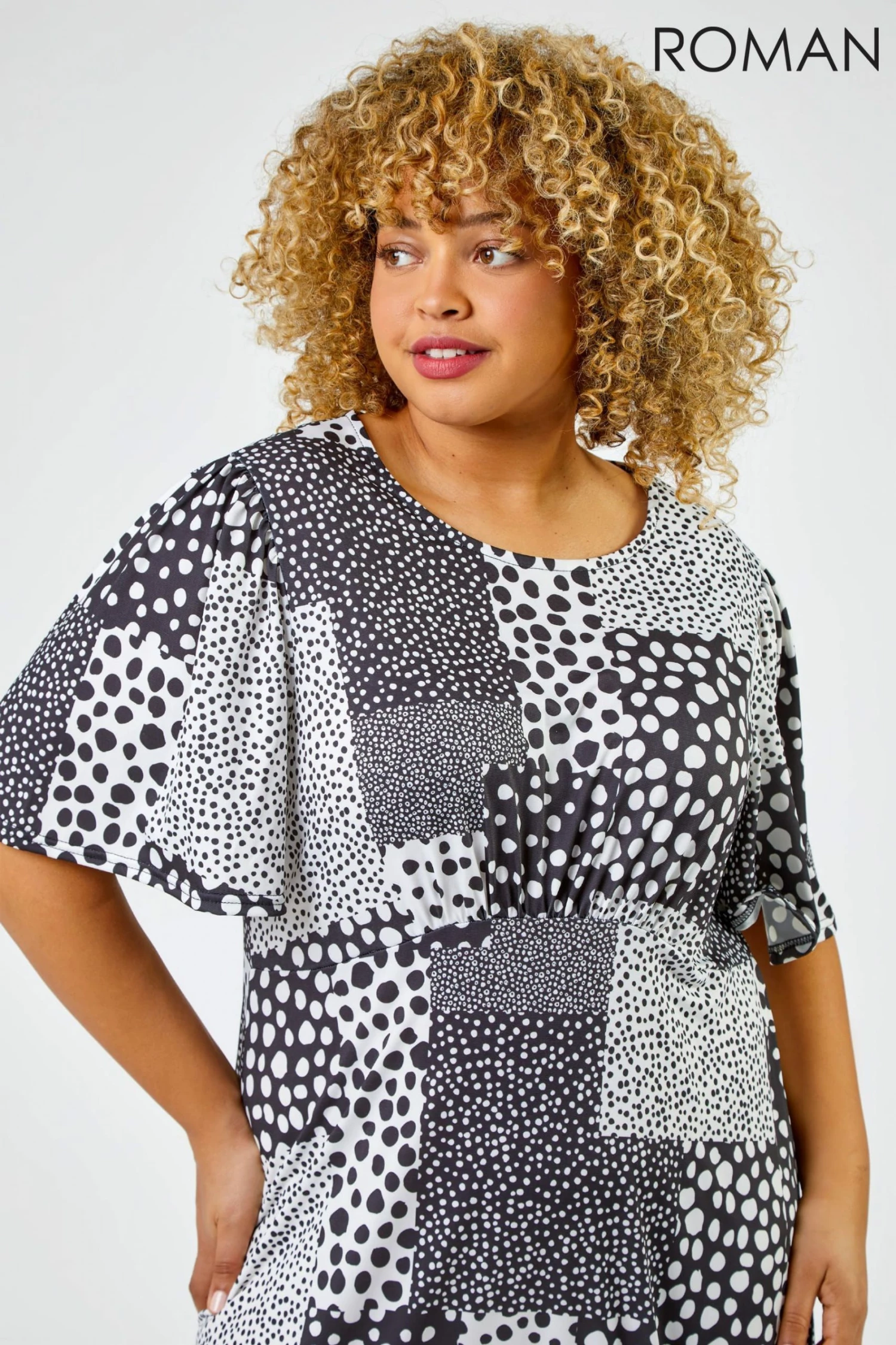 Roman Black & Grey Curve Abstract Spot Print Midi Dress 6 Roman Black & Grey Curve Abstract Spot Print Midi Dress - Image 4