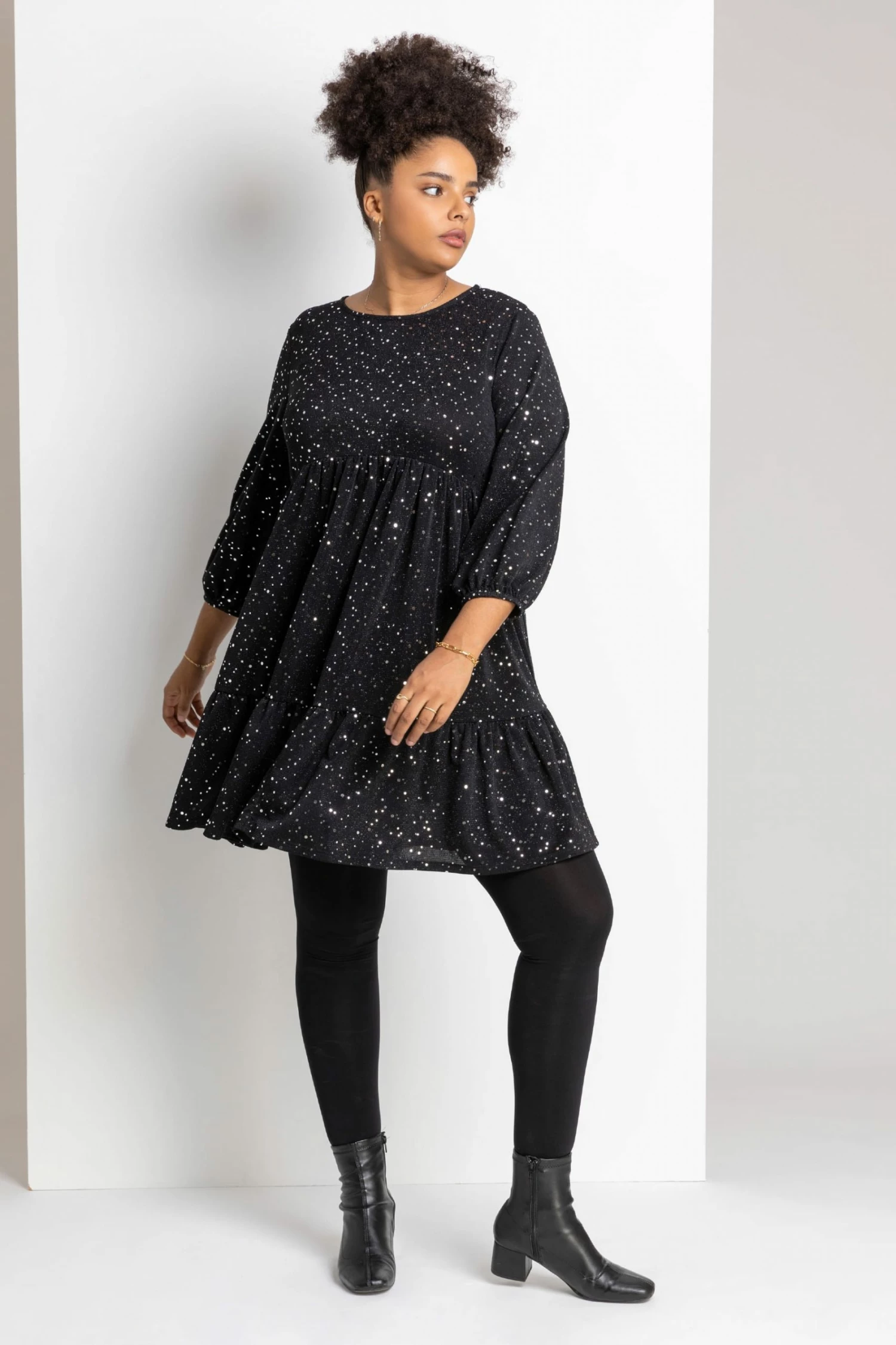 Roman Silver Curve Shimmer Tiered Shift Dress 5 Roman Silver Curve Shimmer Tiered Shift Dress - Image 3