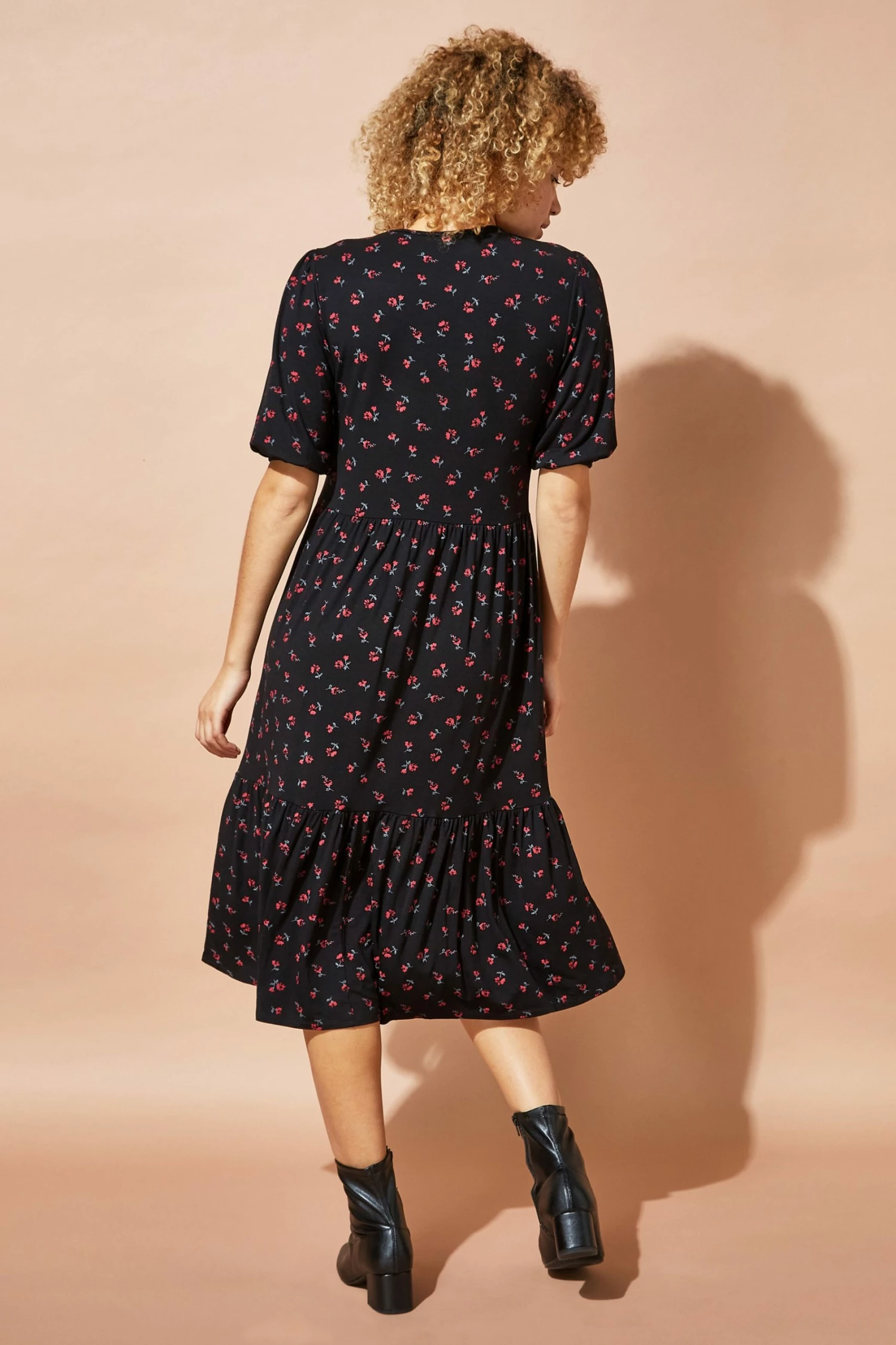 Roman Black Ditsy Floral Tiered Midi Dress 4 Roman Black Ditsy Floral Tiered Midi Dress - Image 2