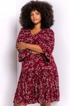 Roman Red Curve Floral Print V Neck Dress 11 Roman Red Curve Floral Print V Neck Dress -Roman Sales Shop unnamed file 4680