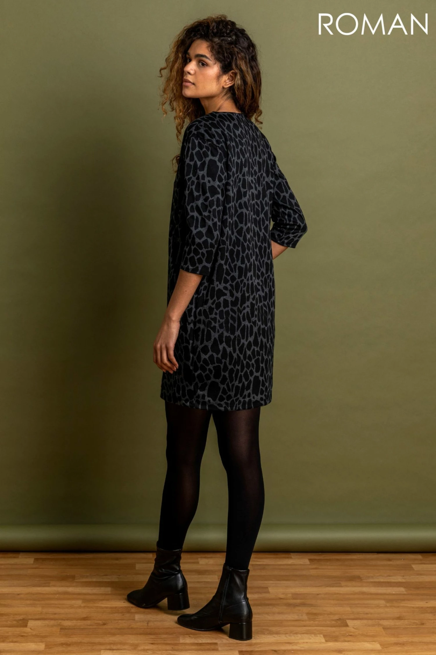 Roman Grey Animal Print Jacquard Dress 4 Roman Grey Animal Print Jacquard Dress - Image 2