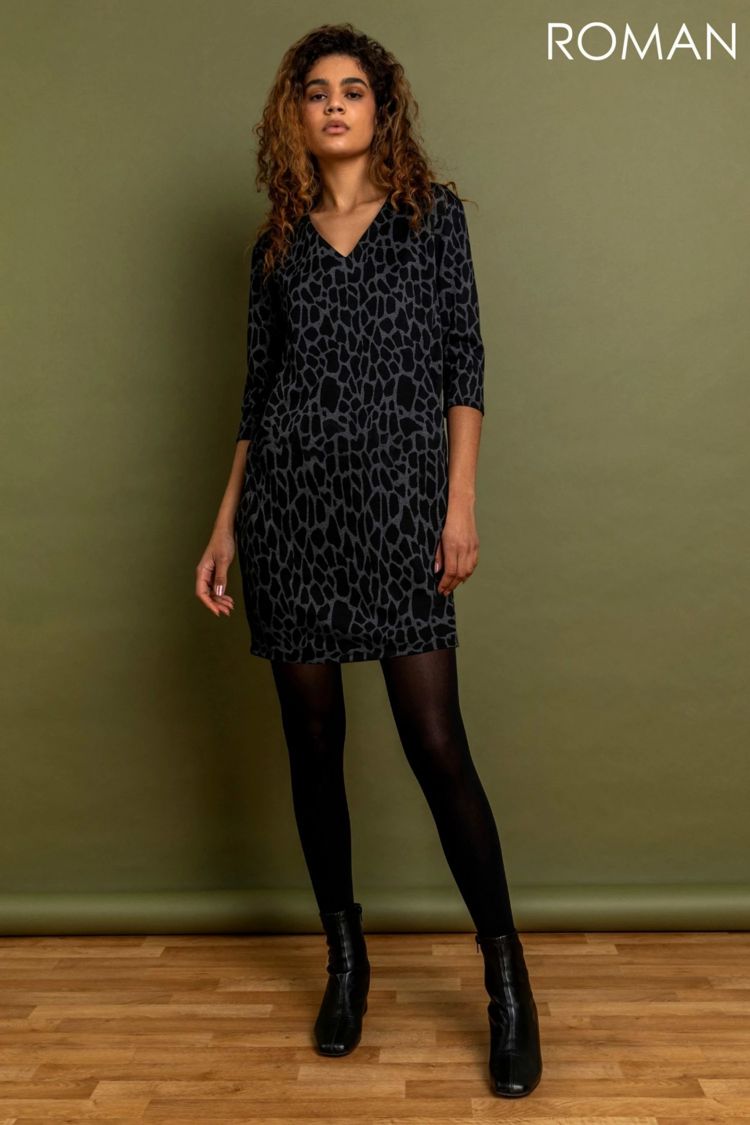 Roman Grey Animal Print Jacquard Dress 5 Roman Grey Animal Print Jacquard Dress - Image 3