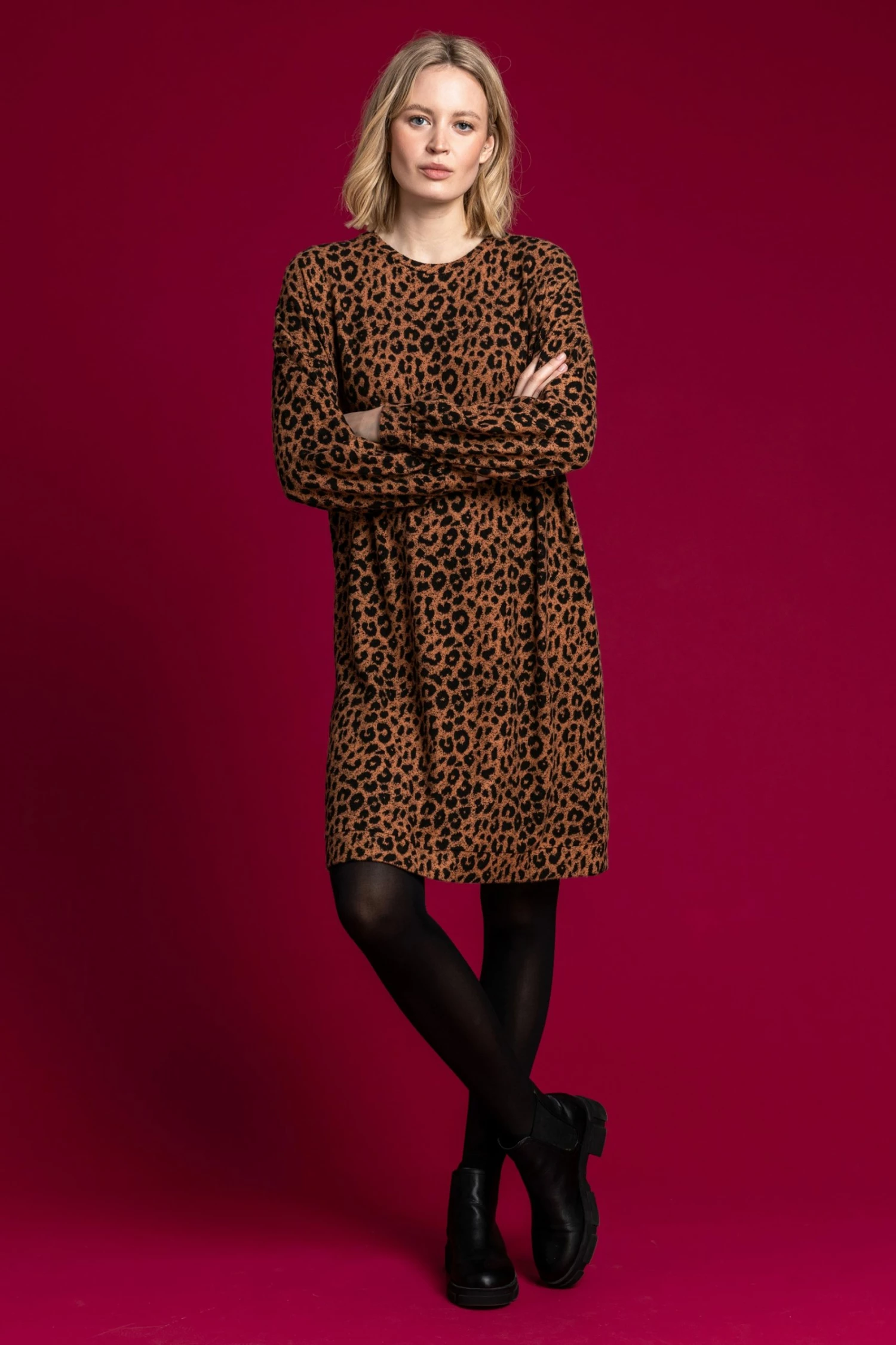 Roman Brown Animal Jacquard Print Jersey Dress 5 Roman Brown Animal Jacquard Print Jersey Dress - Image 3