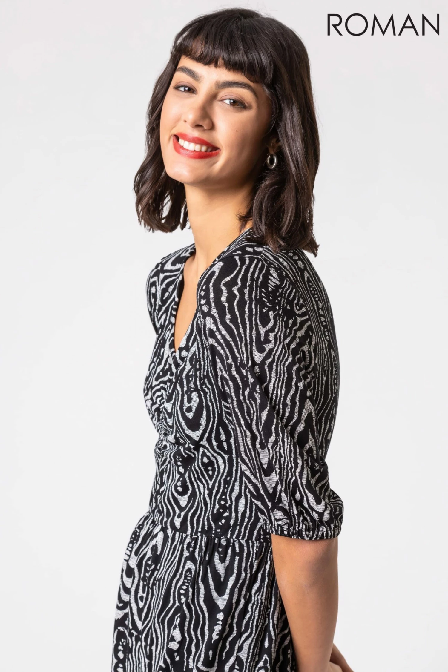 Roman Black Animal Print Tiered Ruched Detail Dress 6 Roman Black Animal Print Tiered Ruched Detail Dress - Image 4