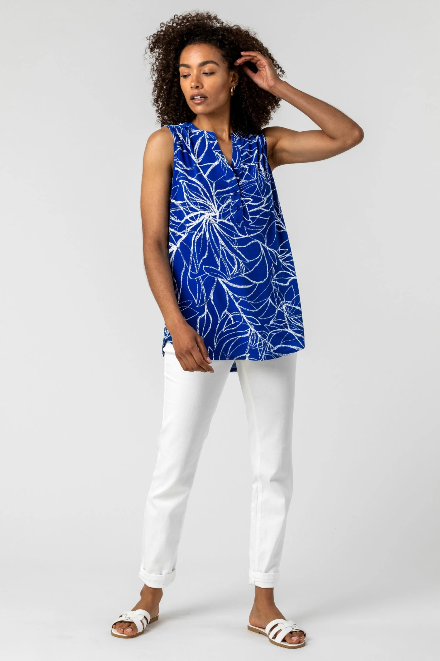 Roman Blue Leaf Puff Print Button Blouse 5 Roman Blue Leaf Puff Print Button Blouse - Image 3