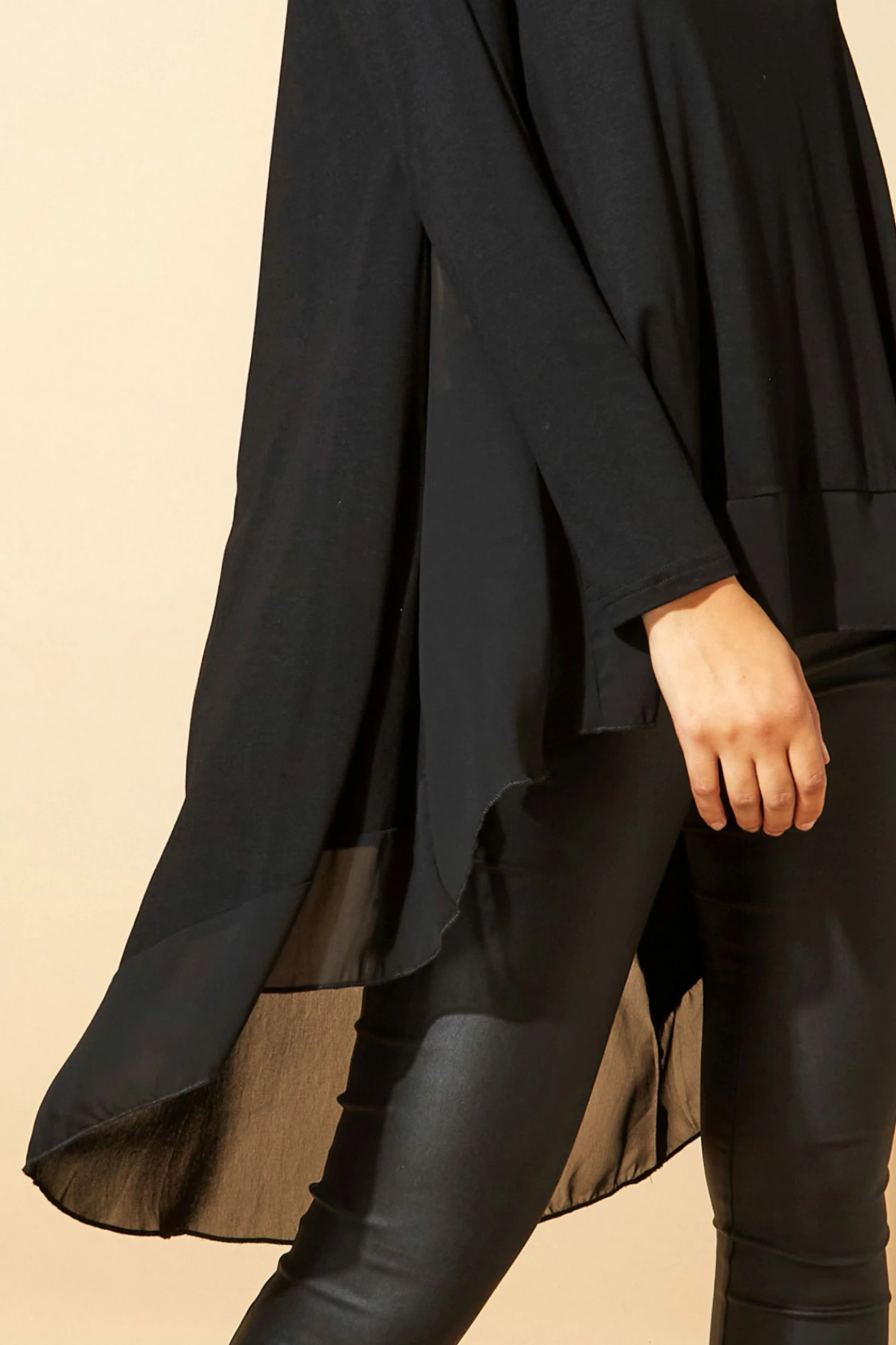 Roman Black Originals Chiffon Detail Dipped Hem Top 6 Roman Black Originals Chiffon Detail Dipped Hem Top - Image 4