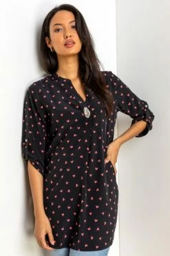 Roman Animal Longline Button Detail Print Top 15 Roman Animal Longline Button Detail Print Top -Roman Sales Shop unnamed file 5442