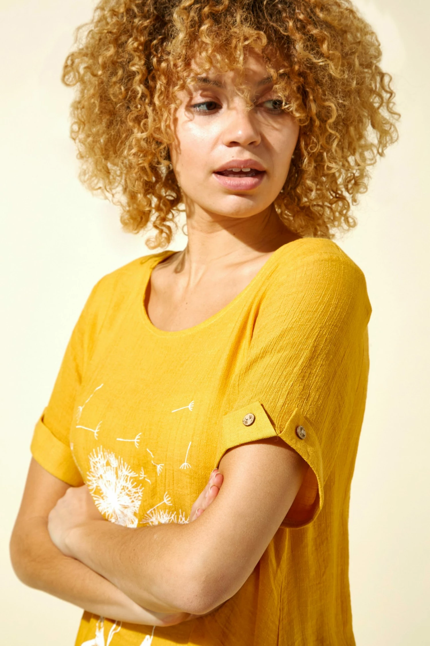 Roman Yellow Dandelion Floral Hanky Hem Tunic Top 6 Roman Yellow Dandelion Floral Hanky Hem Tunic Top - Image 4