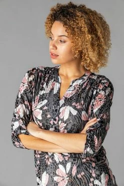 Roman Pink Animal Burnout Print Button Top 10 Roman Pink Animal Burnout Print Button Top -Roman Sales Shop unnamed file 5763