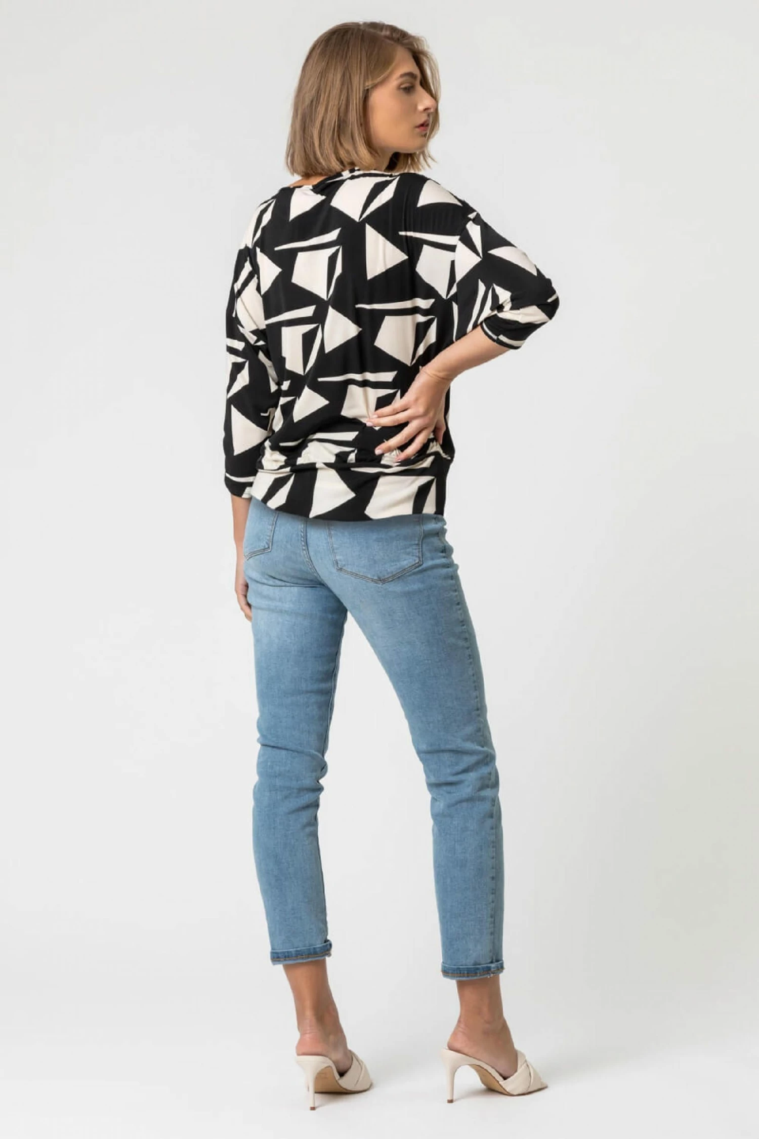 Roman Black Geo Print Keyhole Detail Blouson Top 4 Roman Black Geo Print Keyhole Detail Blouson Top - Image 2