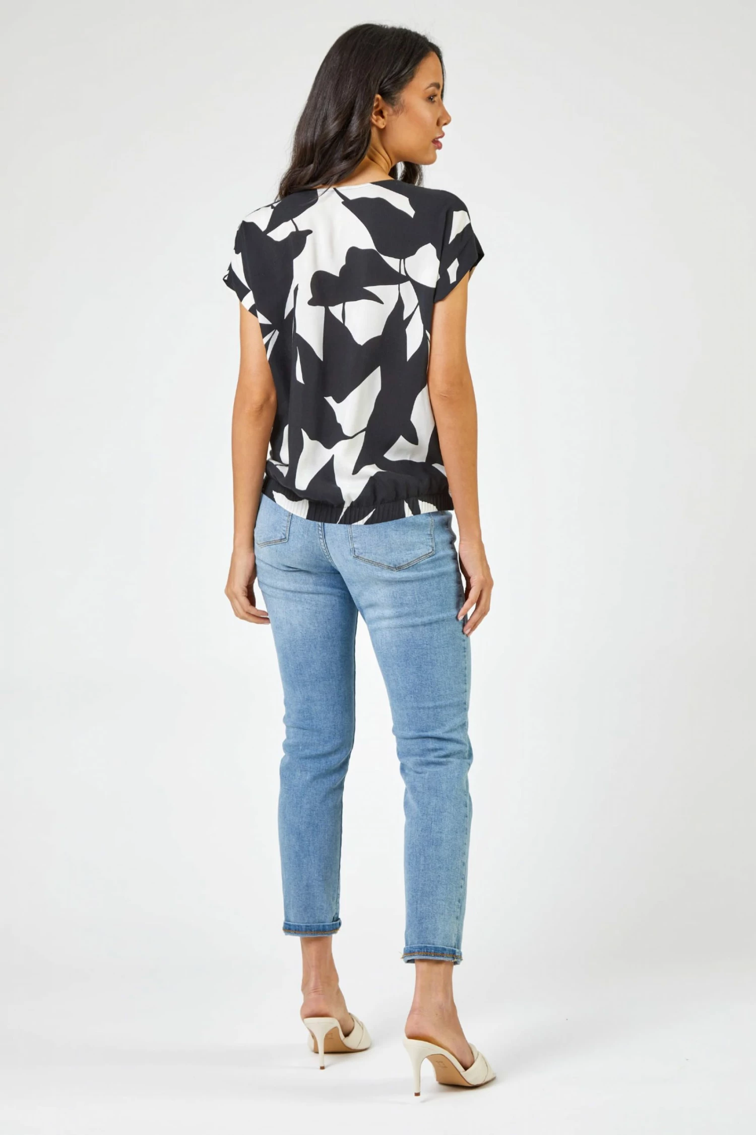 Roman Black & White Contrast Floral Print Twist Detail Top 4 Roman Black & White Contrast Floral Print Twist Detail Top - Image 2