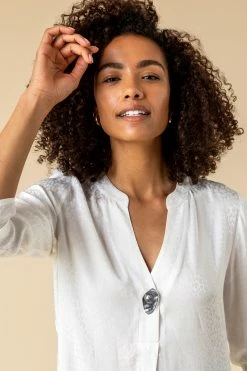 Roman White Animal Jacquard Print Button Blouse -Roman Sales Shop unnamed file 6018