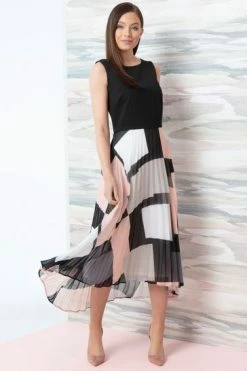 Roman Black/White Fit And Flare Pleated Midi Dress 13 Roman Black/White Fit And Flare Pleated Midi Dress -Roman Sales Shop unnamed file 614