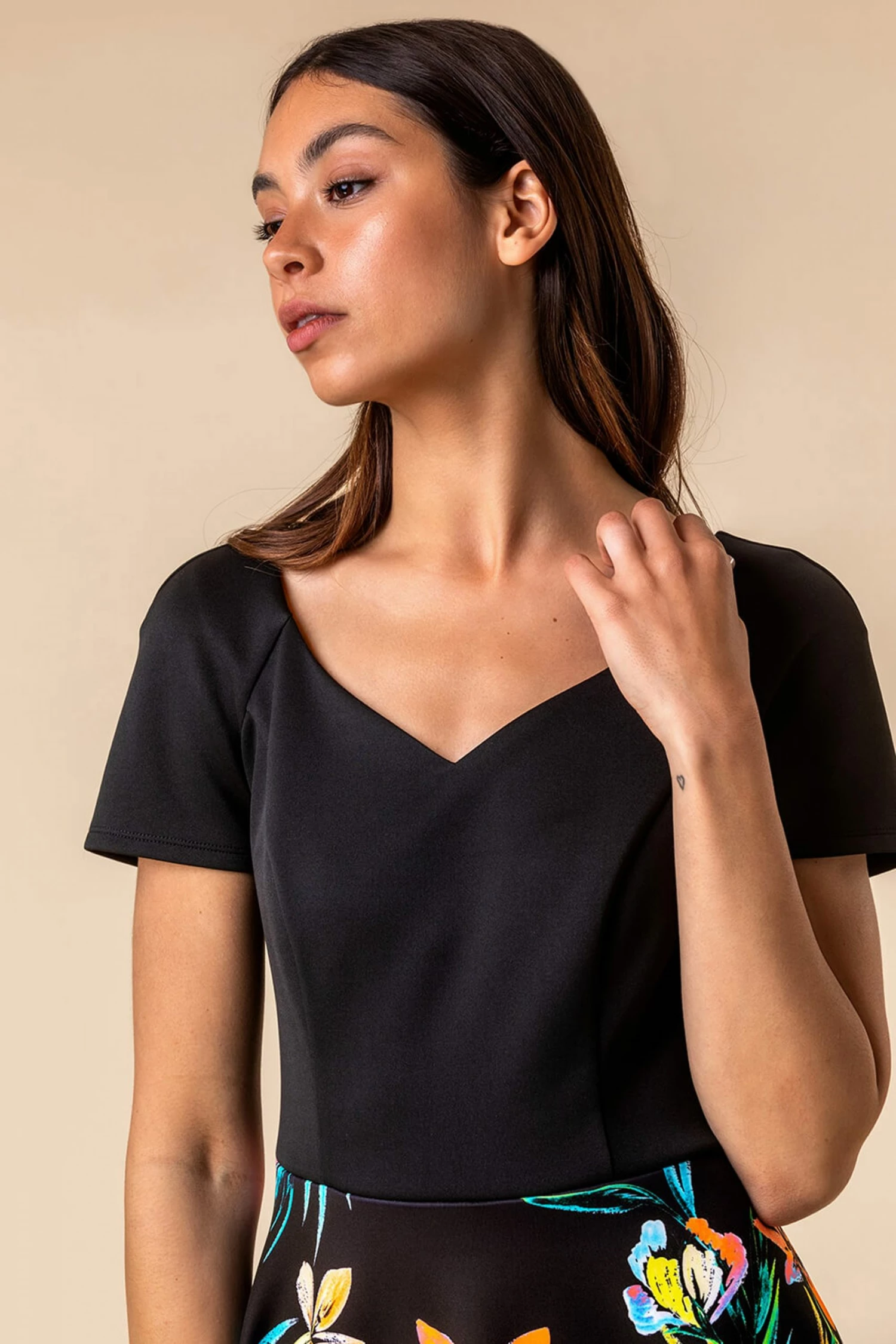 Roman Black Contrast Tropical Print Fit & Flare Dress 6 Roman Black Contrast Tropical Print Fit & Flare Dress - Image 4