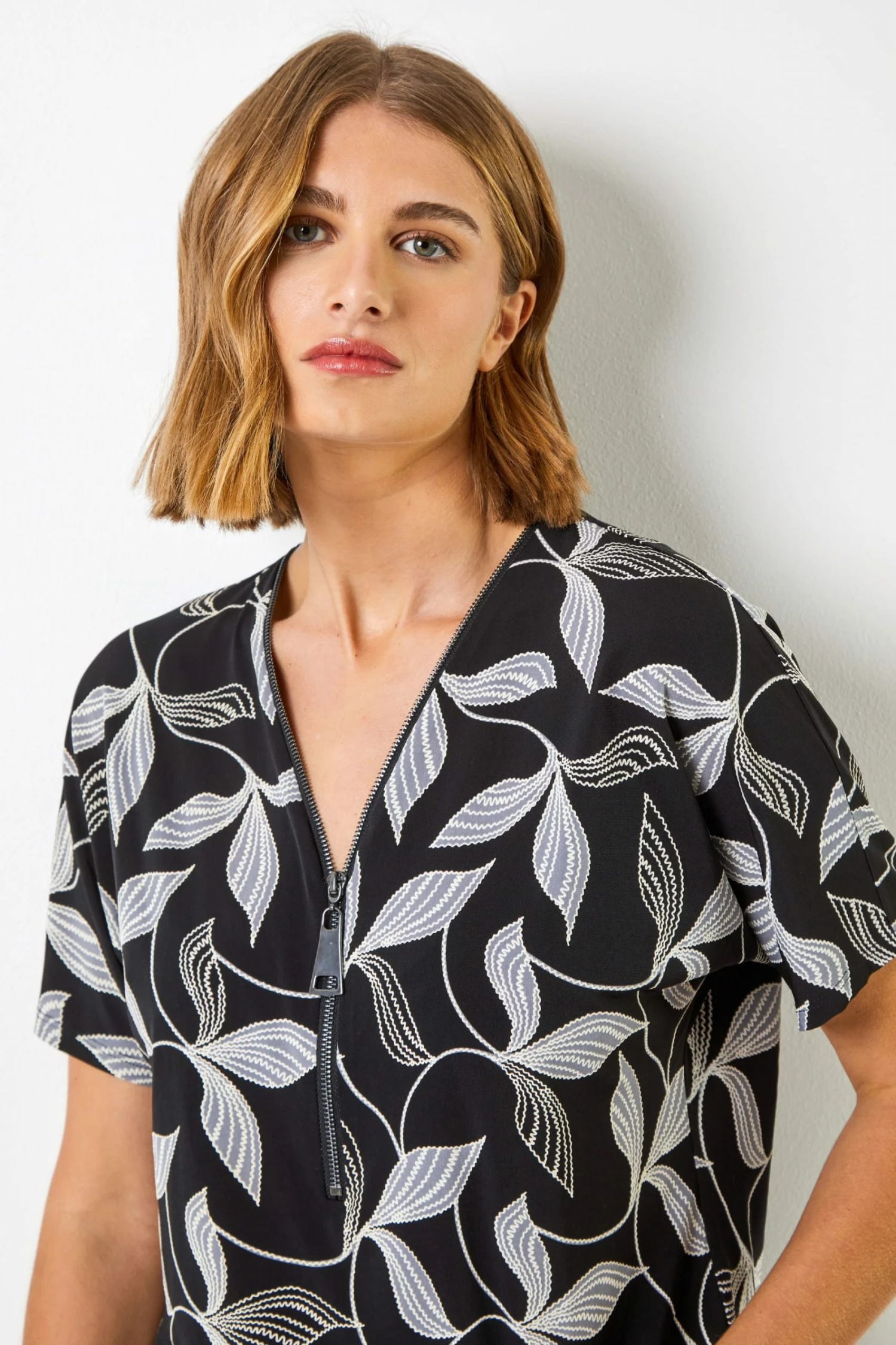 Roman Grey Textured Leaf Print Zip Front Top 6 Roman Grey Textured Leaf Print Zip Front Top - Image 4