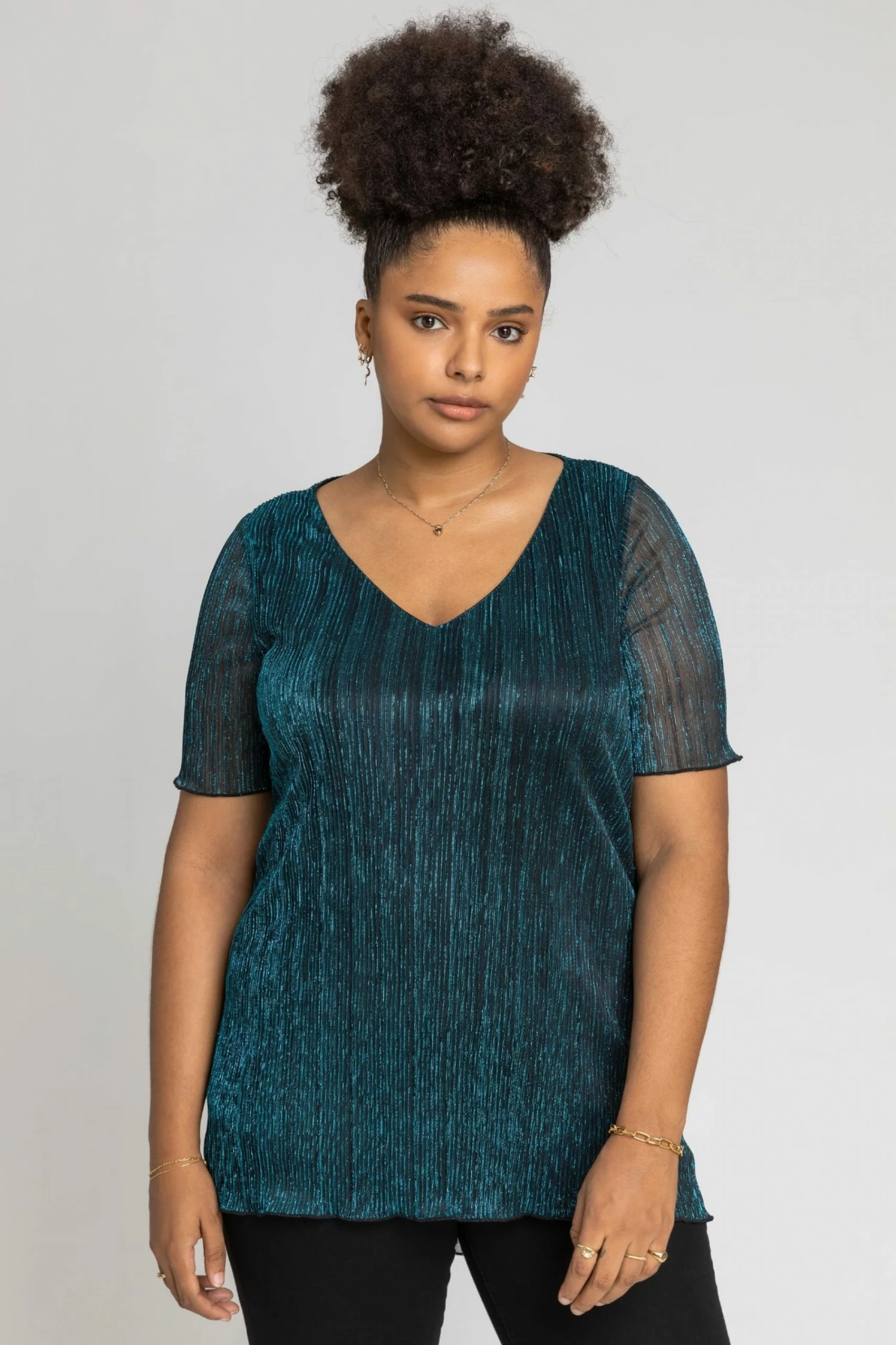 Roman Blue Curve Metallic Plisse Top 3 Roman Blue Curve Metallic Plisse Top