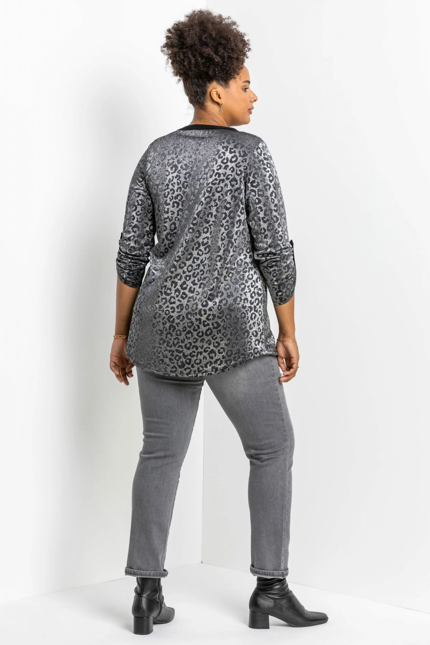 Roman Silver Curve Animal Print Jacquard Top 4 Roman Silver Curve Animal Print Jacquard Top - Image 2