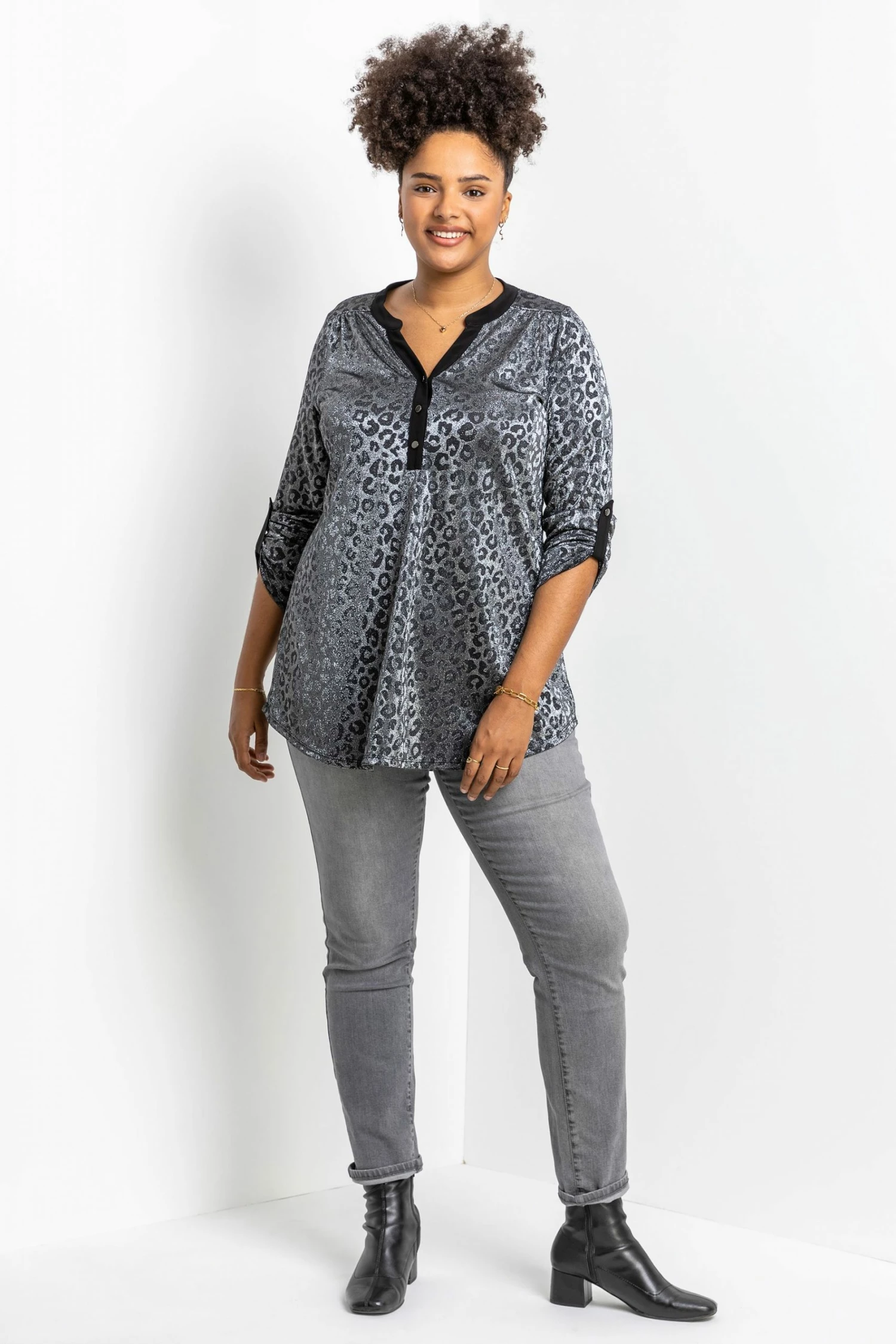 Roman Silver Curve Animal Print Jacquard Top 5 Roman Silver Curve Animal Print Jacquard Top - Image 3