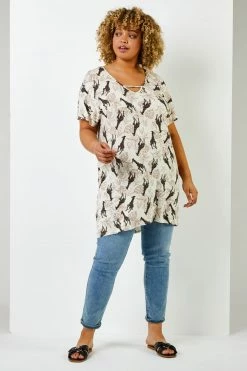 Roman Cream & Brown Curve Giraffe Print Cross Detail Top 9 Roman Cream & Brown Curve Giraffe Print Cross Detail Top -Roman Sales Shop unnamed file 6842