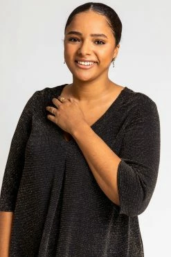 Roman Gold Curve Sparkle V-Neck Top 10 Roman Gold Curve Sparkle V-Neck Top -Roman Sales Shop unnamed file 6970