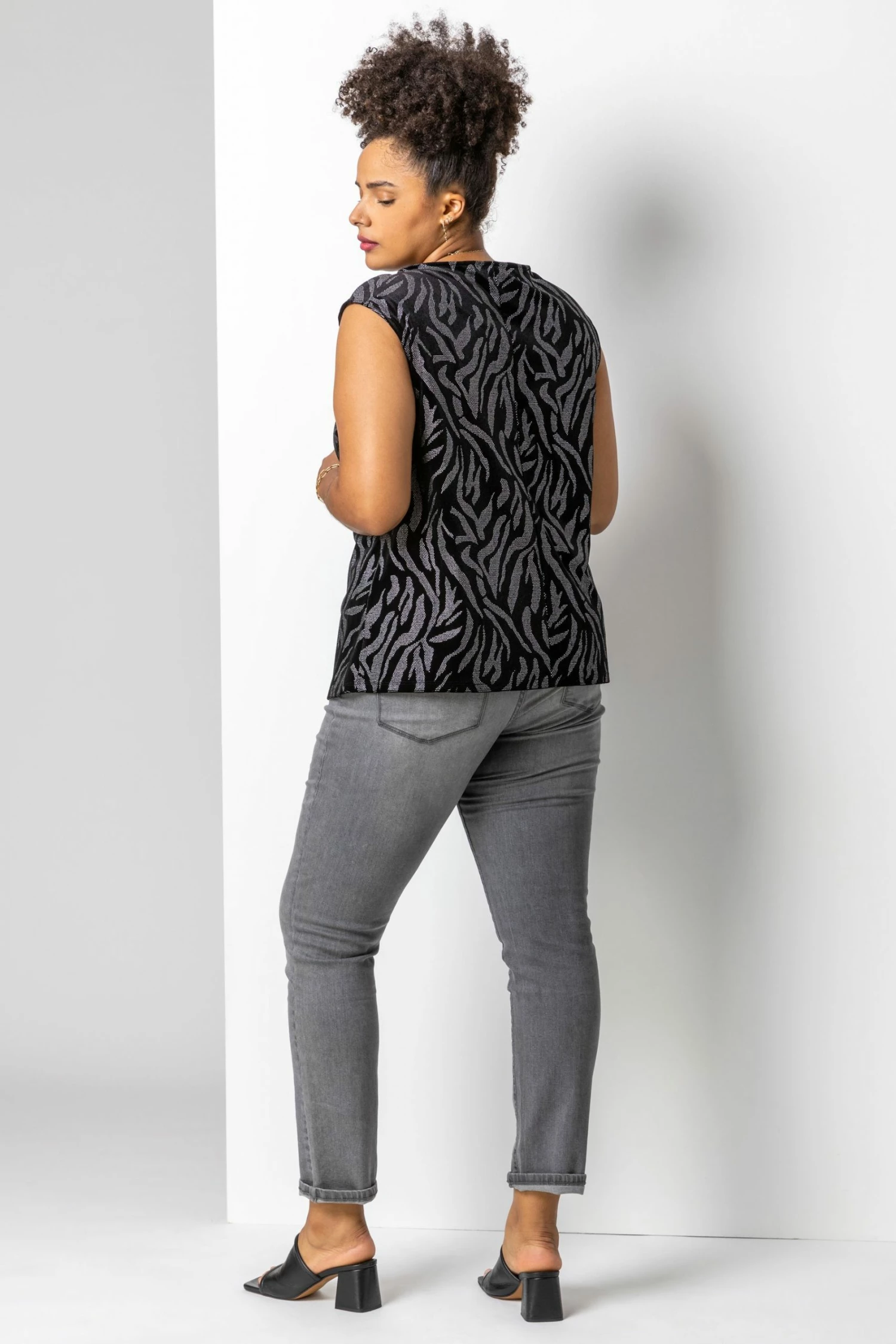 Roman Silver Curve Animal Print Velvet Top 4 Roman Silver Curve Animal Print Velvet Top - Image 2