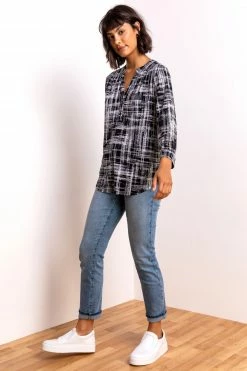 Roman Black Textured Check Print Top 9 Roman Black Textured Check Print Top -Roman Sales Shop unnamed file 7101