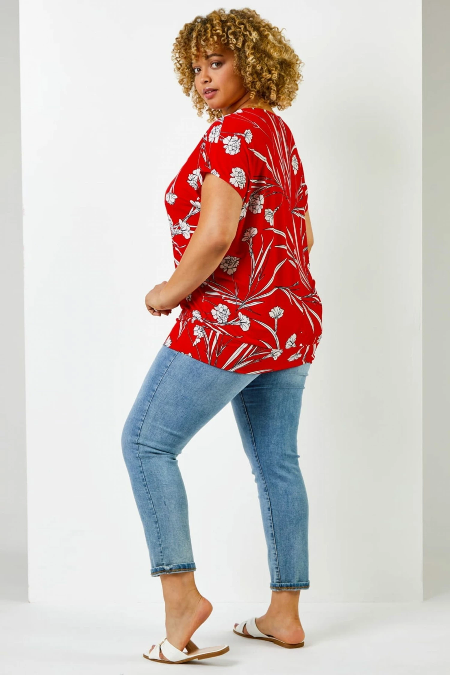 Roman Red Curve Floral Print Keyhole Detail Top 5 Roman Red Curve Floral Print Keyhole Detail Top - Image 3