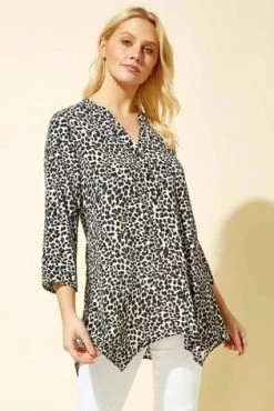 Roman Light Grey Hanky Hem Animal Print Shirt 11 Roman Light Grey Hanky Hem Animal Print Shirt -Roman Sales Shop unnamed file 7322