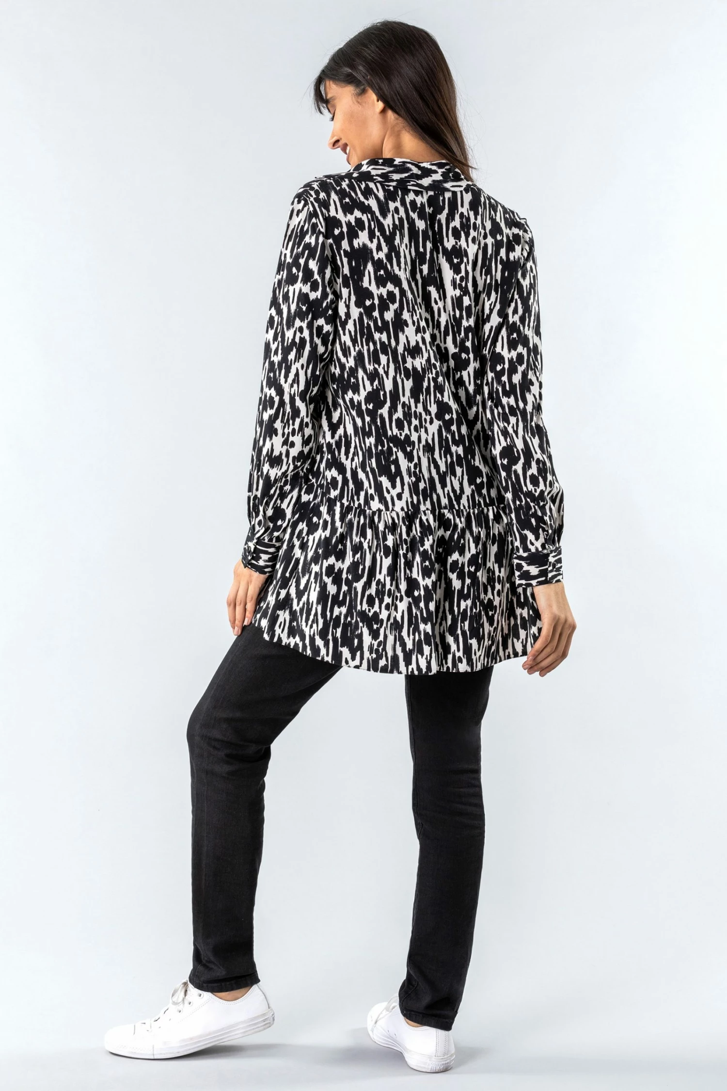 Roman Black Collared Animal Print Top 5 Roman Black Collared Animal Print Top - Image 3