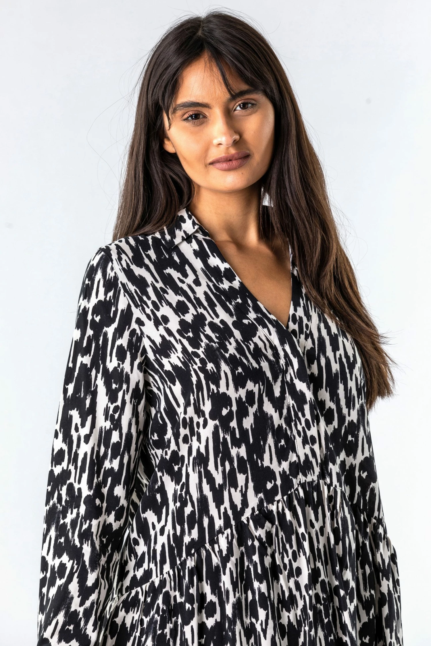 Roman Black Collared Animal Print Top 6 Roman Black Collared Animal Print Top - Image 4