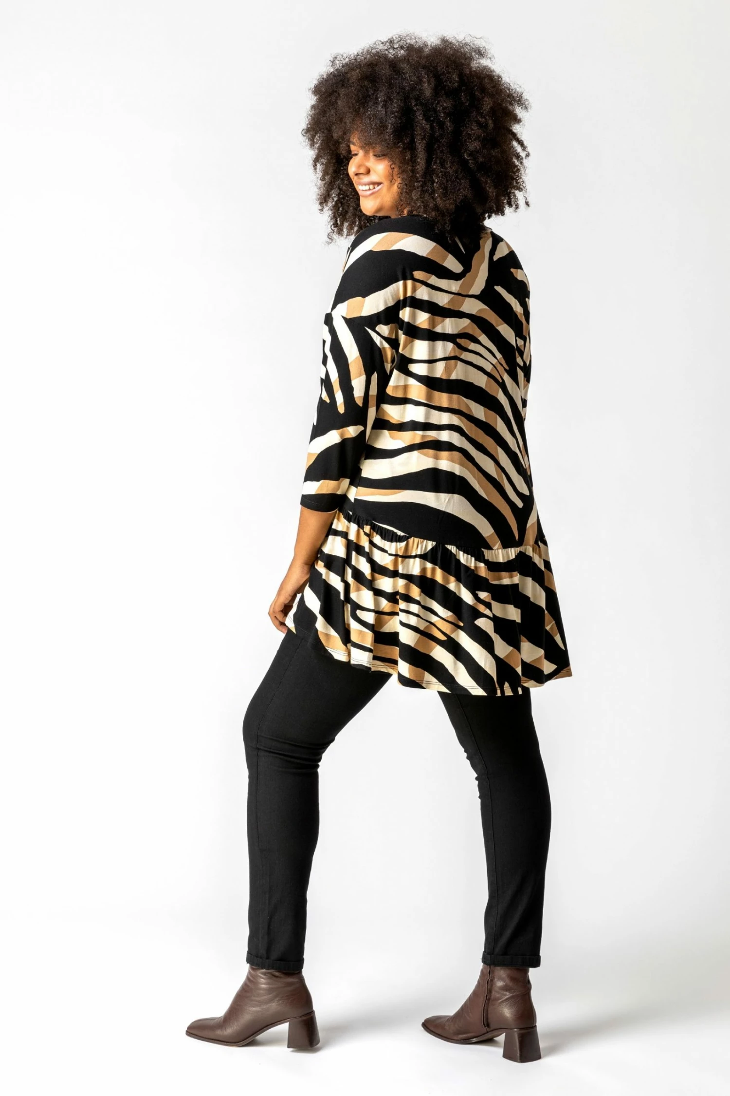 Roman White Curve Animal Print Button Smock Top 4 Roman White Curve Animal Print Button Smock Top - Image 2