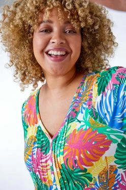 Roman Green Multi Curve Stretch Leaf Print Top 11 Roman Green Multi Curve Stretch Leaf Print Top -Roman Sales Shop unnamed file 7697