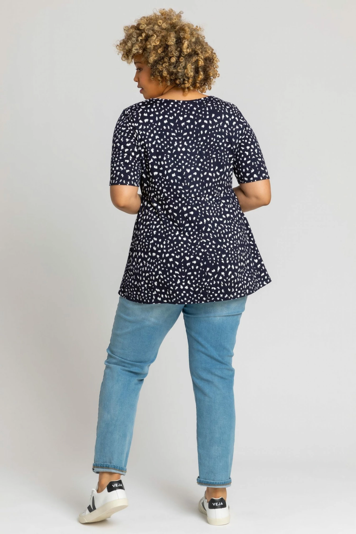 Roman Blue Curve Spot Print Gathered Top 4 Roman Blue Curve Spot Print Gathered Top - Image 2