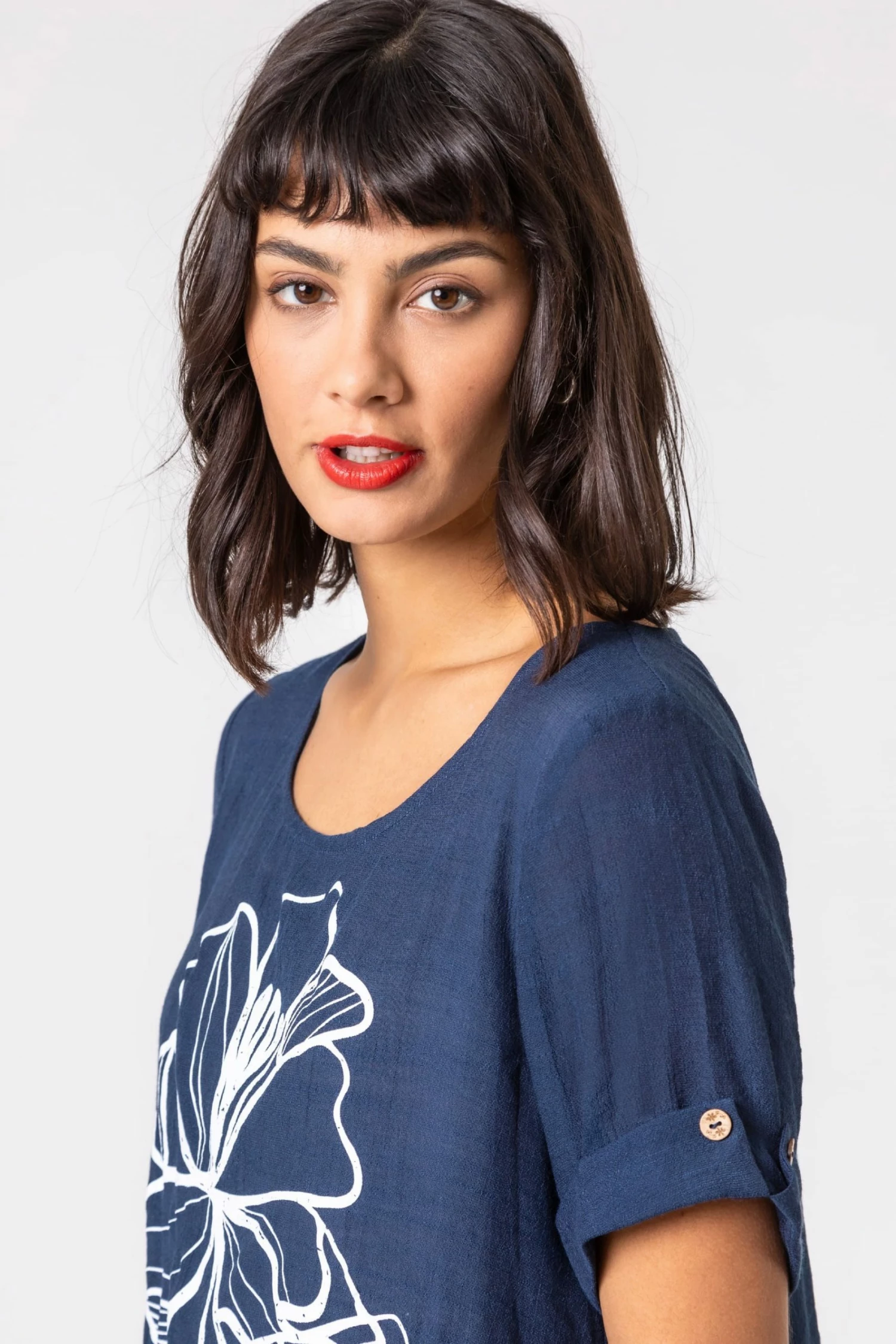 Roman Blue Floral Motif Print Asymmetric Tunic Top 6 Roman Blue Floral Motif Print Asymmetric Tunic Top - Image 4