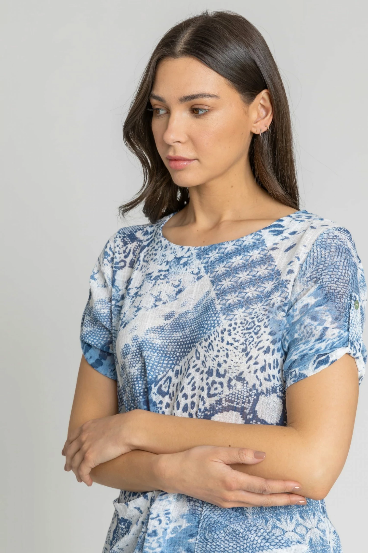 Roman Blue Patchwork Animal Hanky Hem Top 6 Roman Blue Patchwork Animal Hanky Hem Top - Image 4