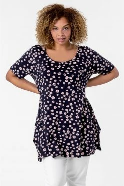 Roman Blue Curve Floral Print Hanky Hem Top