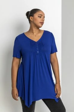 Roman Blue Curve Plain Hanky Hem Top