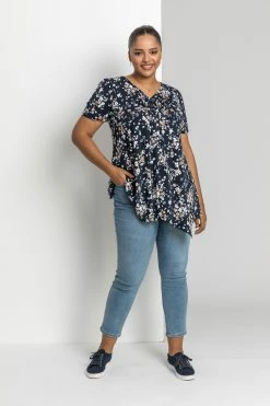 Roman Blue Curve Ditsy Floral Hanky Hem Top -Roman Sales Shop unnamed file 8126
