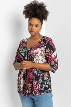 Roman Red Curve Tile Print Tunic Top