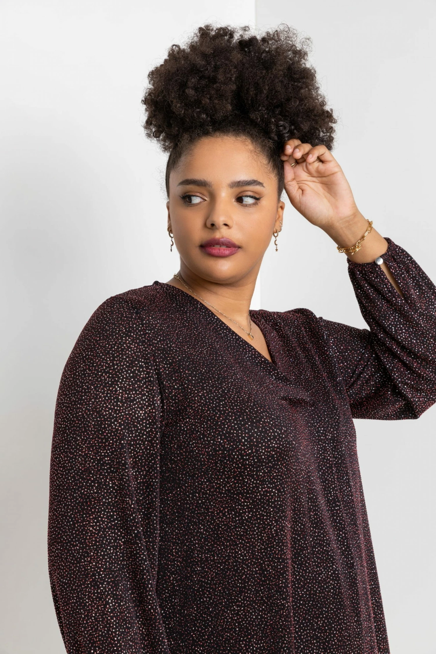 Roman Red Curve Pleat Front Shimmer Tunic Top 6 Roman Red Curve Pleat Front Shimmer Tunic Top - Image 4