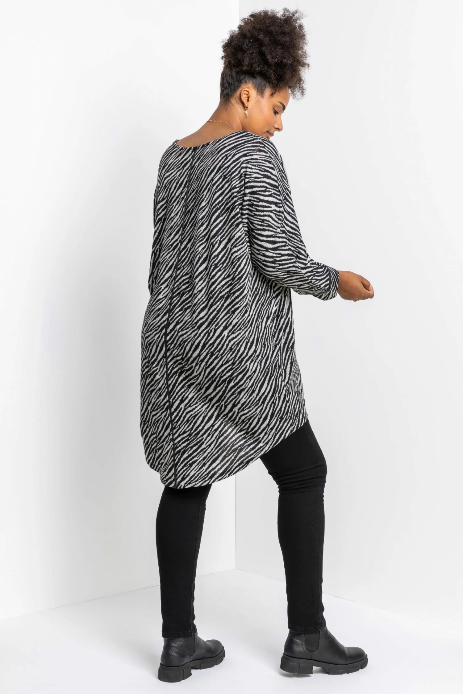 Roman Grey Curve Zebra Print Longline Top 4 Roman Grey Curve Zebra Print Longline Top - Image 2