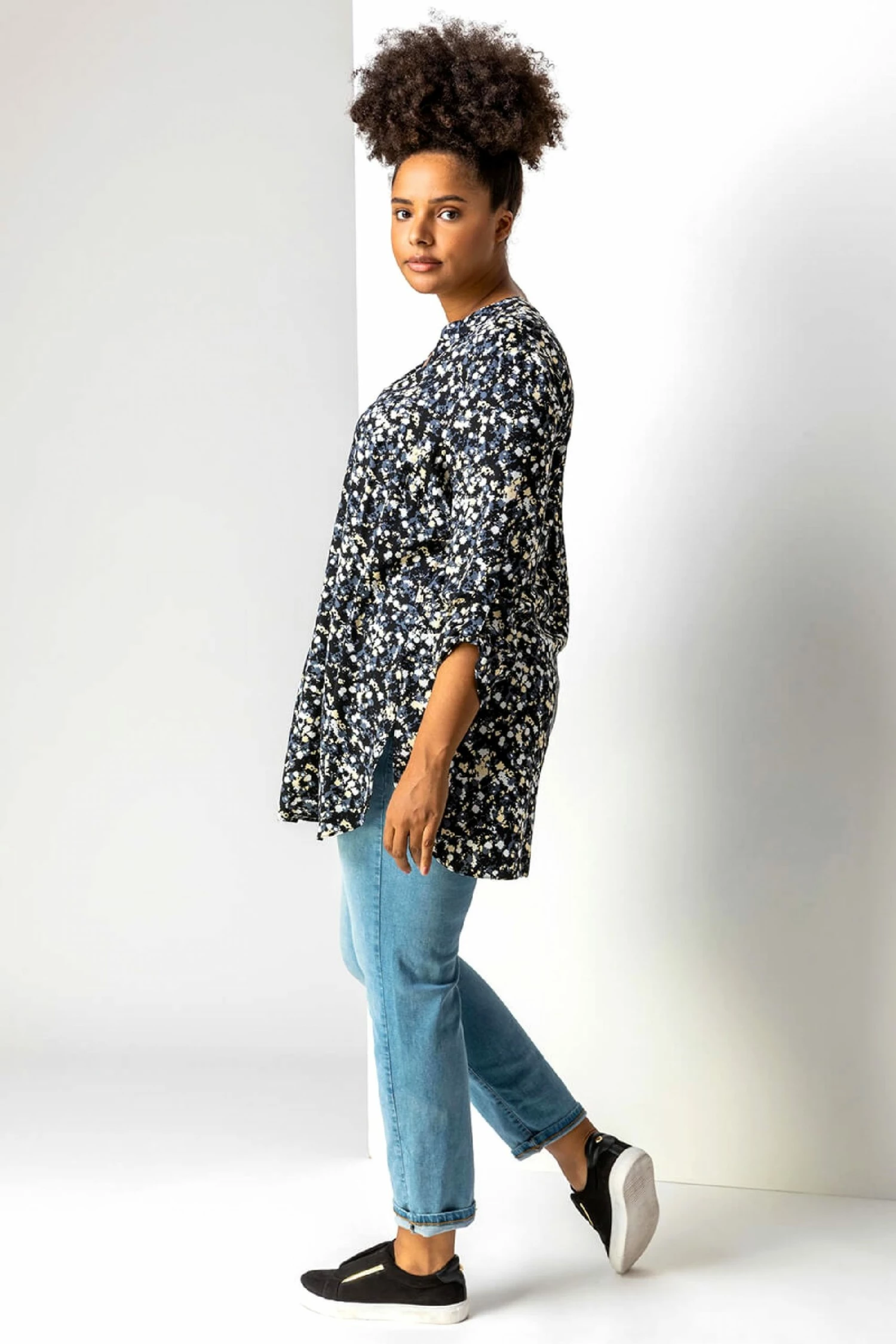 Roman Black Curve Abstract Floral Print Tunic Top 4 Roman Black Curve Abstract Floral Print Tunic Top - Image 2